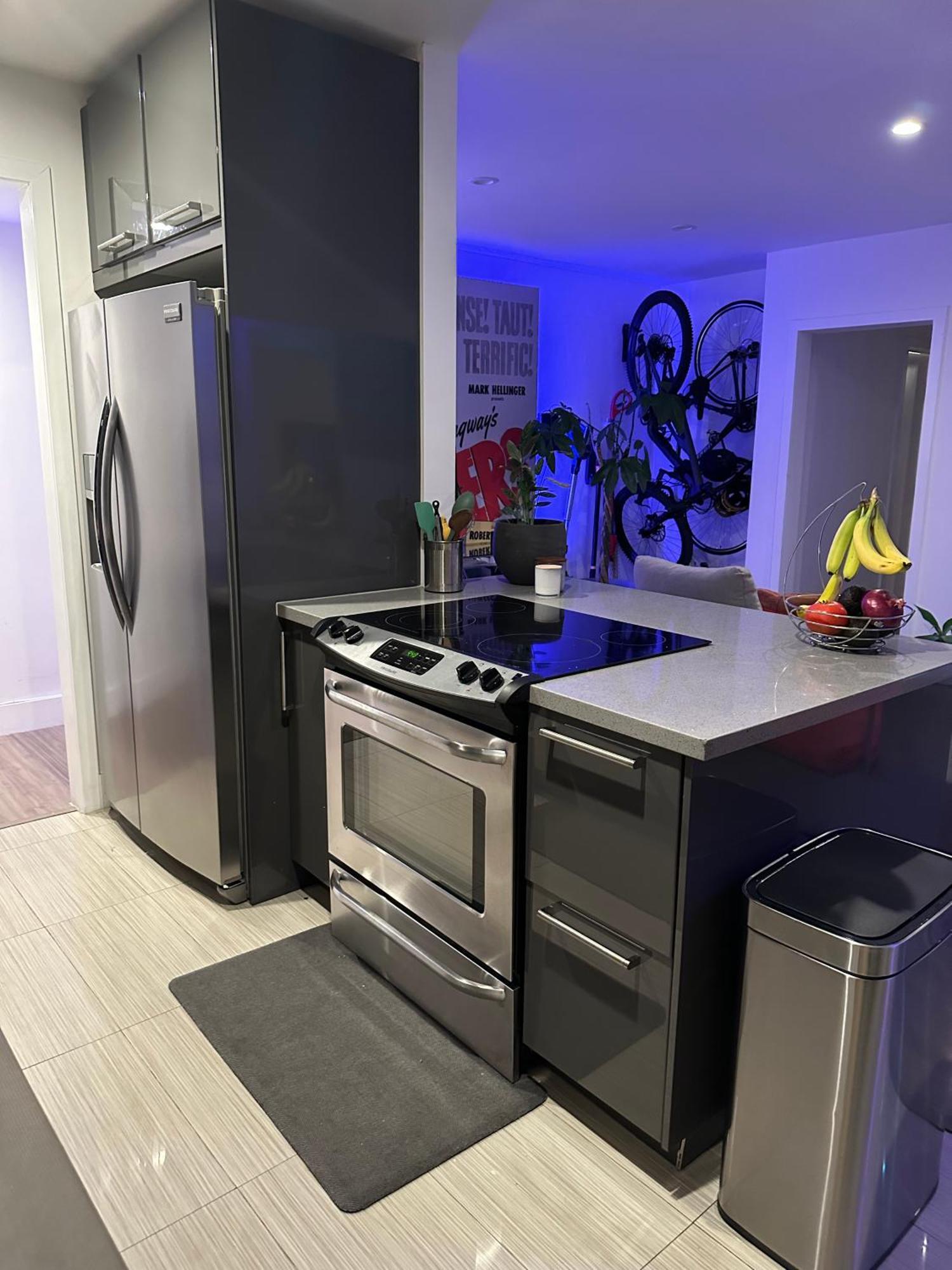 Ferienwohnung Hemingway By Luca - Free Parking Los Angeles Exterior foto